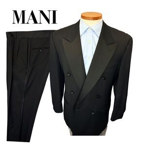 Giorgio Armani Mani men’s Tuxedo Formal Suit Size 40R (36x30) 2 piece Black Wool